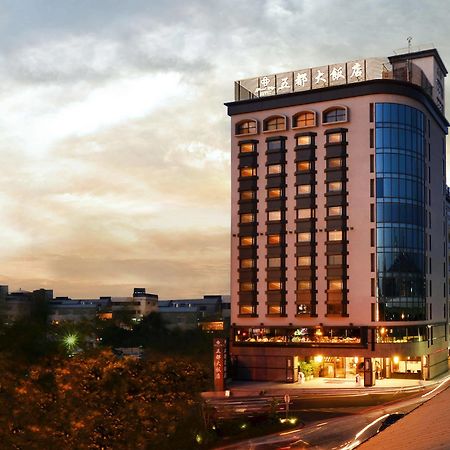 Grand City Hotel Fengyuan Luaran gambar