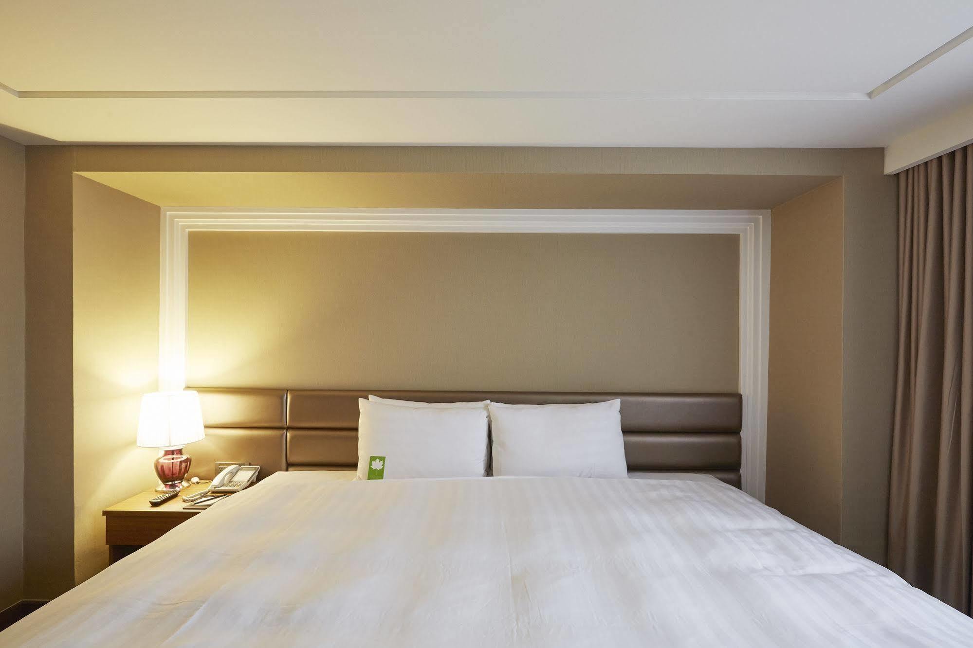 Grand City Hotel Fengyuan Luaran gambar