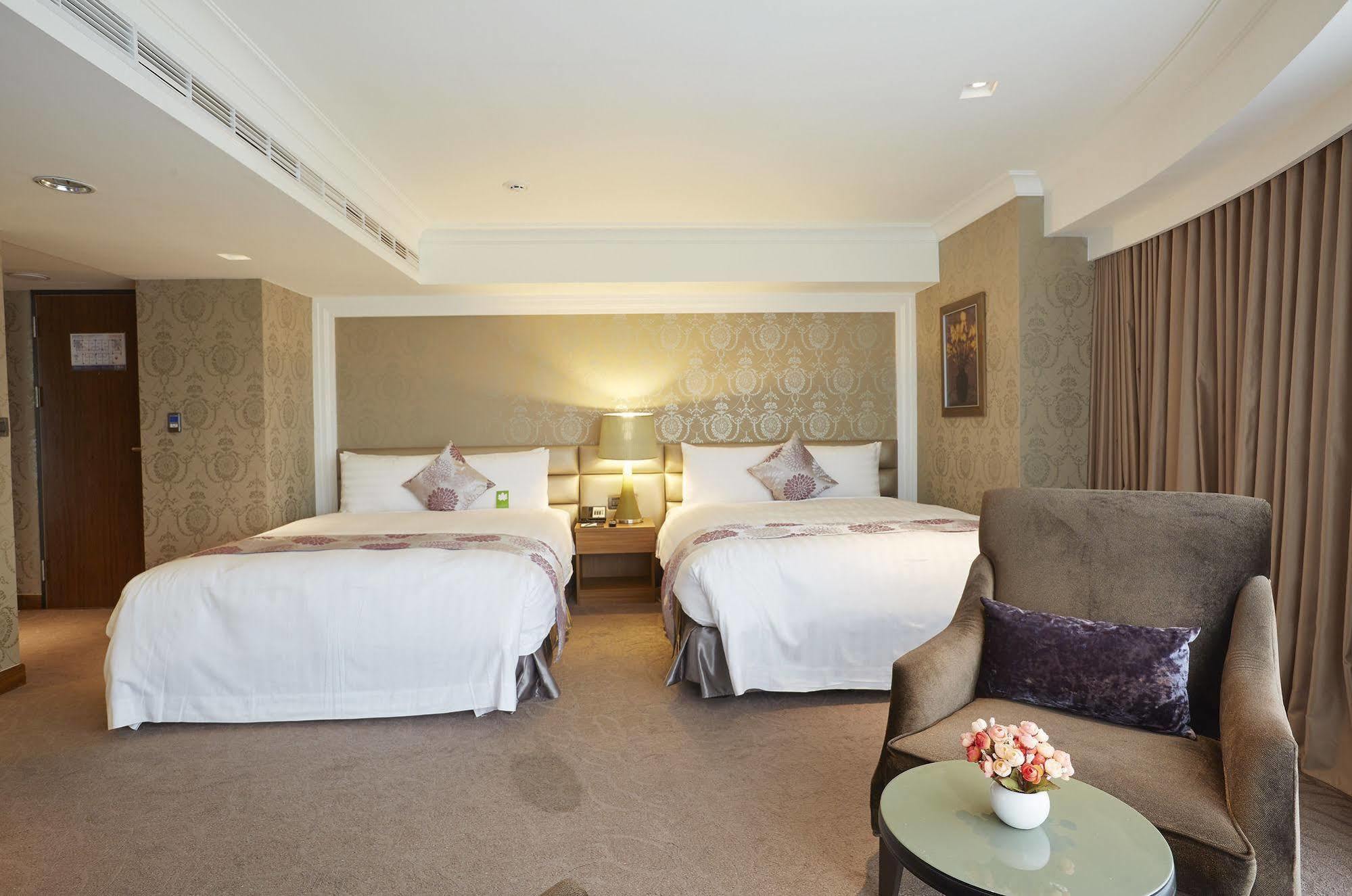 Grand City Hotel Fengyuan Luaran gambar