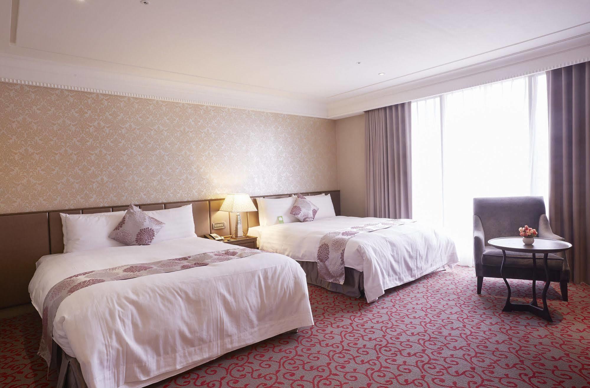 Grand City Hotel Fengyuan Luaran gambar